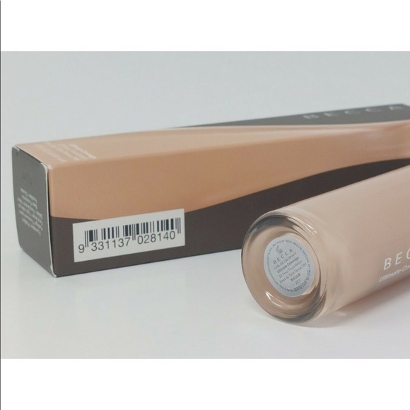 BECCA Ultimate Coverage 24 Hour Foundation - Picture 3 of 4